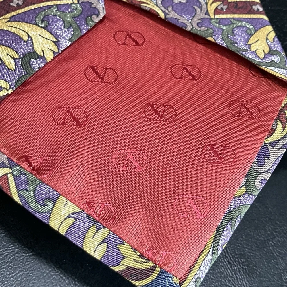 Valentino Cravatte Silk Necktie Baroque Scroll Medallion Multicolor Designer